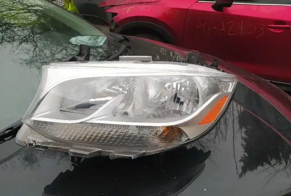 a9109060400   headlight